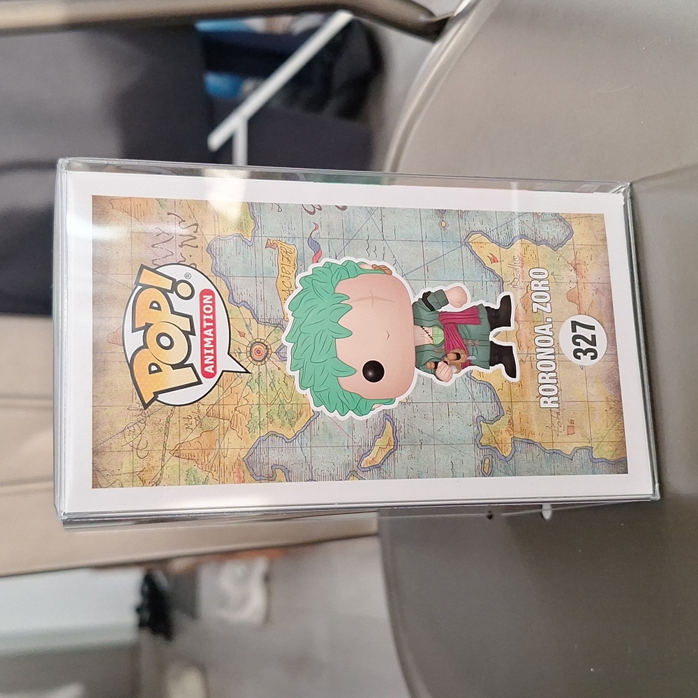 (SAVE 30% WHEN BUNDLE TWO OR MORE ITEMS) Zoro Funko #327 - Picture 4 of 4